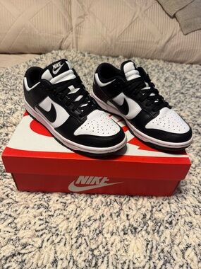 Nike Men’s/Women’s Dunk Low — Black & White